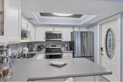 460 Base Avenue E #113, Venice, FL 34285 - Photo 18