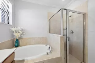 20211 Granlago Dr, Venice, FL 34293 - Photo 22