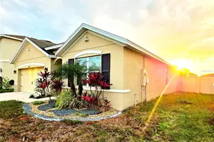 12021 Gillingham Harbor Ln, Gibsonton, FL 33534 - Photo 56