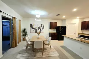 12021 Gillingham Harbor Ln, Gibsonton, FL 33534 - Photo 8