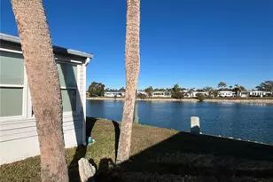 523 Vasto Dr, Venice, FL 34285 - Photo 4