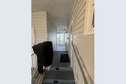 523 Vasto Drive, Venice, FL 34285 - Photo 10