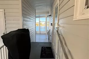 523 Vasto Dr, Venice, FL 34285 - Photo 10