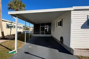 523 Vasto Dr, Venice, FL 34285 - Photo 2