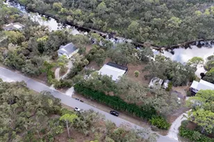 593 S Moon Dr, Venice, FL 34292 - Photo 62