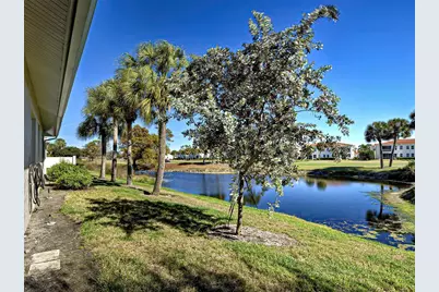 1275 Berkshire Circle, Venice, FL 34292 - Photo 52