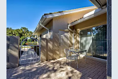 1275 Berkshire Circle, Venice, FL 34292 - Photo 6