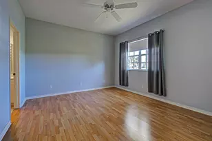 1275 Berkshire Cir, Venice, FL 34292 - Photo 32