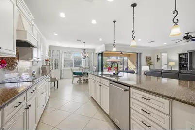 13897 Umbria Street, Venice, FL 34293 - Photo 12