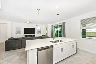 17775 Boracay Ct, Venice, FL 34293 - Photo 14