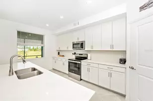 17775 Boracay Ct, Venice, FL 34293 - Photo 10