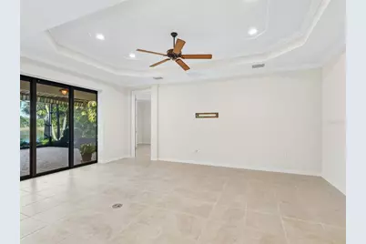 213 Malina Court, North Venice, FL 34275 - Photo 4
