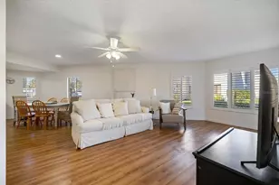 822 Capri Isles Blvd, Venice, FL 34292 - Photo 20