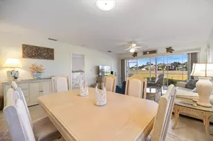 880 Bird Bay Dr W, Venice, FL 34285 - Photo 10