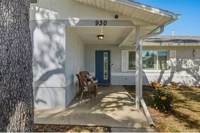 930 Royal Road, Venice, FL 34293 - Photo 2