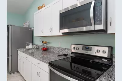 5974 San Michelle Drive, Sarasota, FL 34243 - Photo 18