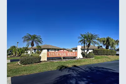 1657 Bal Harbour Drive #2, Venice, FL 34293 - Photo 2