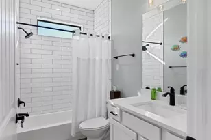 10461 Euston Ave, Englewood, FL 34224 - Photo 30