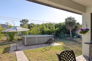 10461 Euston Ave, Englewood, FL 34224 - Photo 34