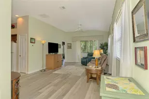 1035 Topelis Dr, Englewood, FL 34223 - Photo 6