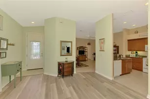 1035 Topelis Dr, Englewood, FL 34223 - Photo 12