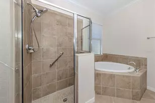 19930 Benissimo Dr, Venice, FL 34293 - Photo 10
