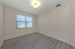 19930 Benissimo Dr, Venice, FL 34293 - Photo 22