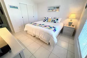 704 Carefree, Venice, FL 34285 - Photo 10