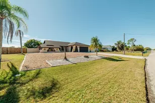 9273 Carnation Ave, Englewood, FL 34224 - Photo 2