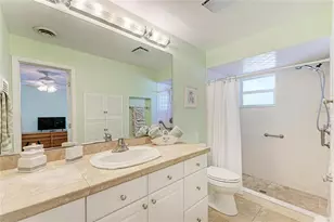 612 Bayshore Rd, Nokomis, FL 34275 - Photo 22