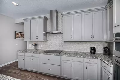 19890 Montenero Way, Venice, FL 34293 - Photo 10