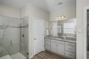 19890 Montenero Wy, Venice, FL 34293 - Photo 40