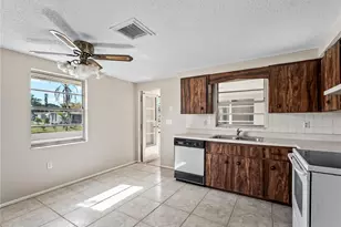 810 Texas St, Englewood, FL 34223 - Photo 30