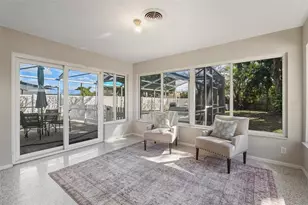 2532 Siesta Dr, Sarasota, FL 34239 - Photo 22