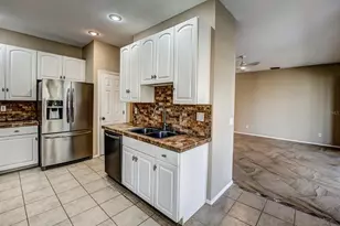 4024 Landor Ct, Venice, FL 34293 - Photo 10