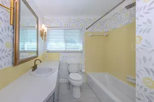 2359 Bal Harbour Dr, Venice, FL 34293 - Photo 24