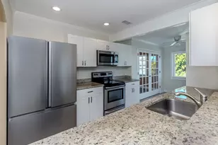 2359 Bal Harbour Dr, Venice, FL 34293 - Photo 14