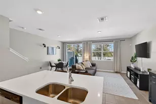 5824 Ocean Isle Dr, Nokomis, FL 34275 - Photo 8