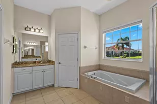 274 Montelluna Dr, North Venice, FL 34275 - Photo 28