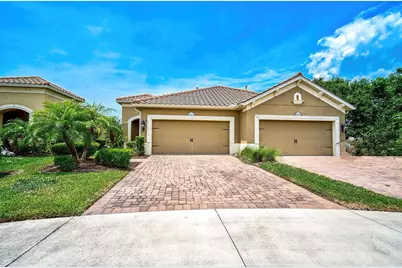 21605 Avon Park Court, Venice, FL 34293 - Photo 4