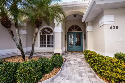 429 Tremingham Way, Venice, FL 34293 - Photo 4