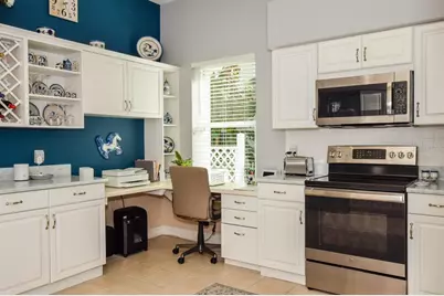 657 Crossfield Circle #6, Venice, FL 34293 - Photo 12