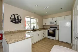 657 Crossfield Cir, Venice, FL 34293 - Photo 44