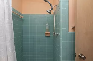 2622 Bigelow Dr, Sarasota, FL 34239 - Photo 30