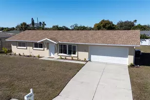 2622 Bigelow Dr, Sarasota, FL 34239 - Photo 40