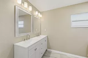 133 Colonial St SE, Port Charlotte, FL 33952 - Photo 20