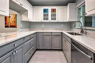 801 Fair Winds Dr, Nokomis, FL 34275 - Photo 10