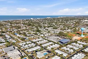 1023 Beach Manor Cir, Venice, FL 34285 - Photo 44