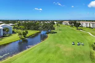 404 Cerromar Cir N, Venice, FL 34293 - Photo 34