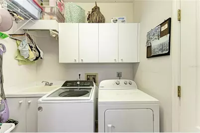 3907 Alamanda Drive, Sarasota, FL 34238 - Photo 38